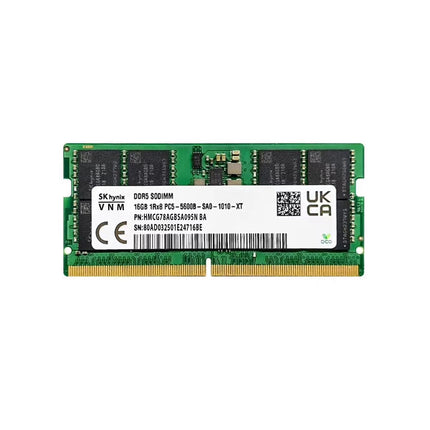 Barrette mémoire RAM DDR5 16GB SK HYNIX 5600MHz pour portable, marque ADATA, visible avec ses composants et étiquette.
